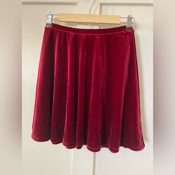 NWT Soprano small wine red velvet skirt - Picture 2 of 8